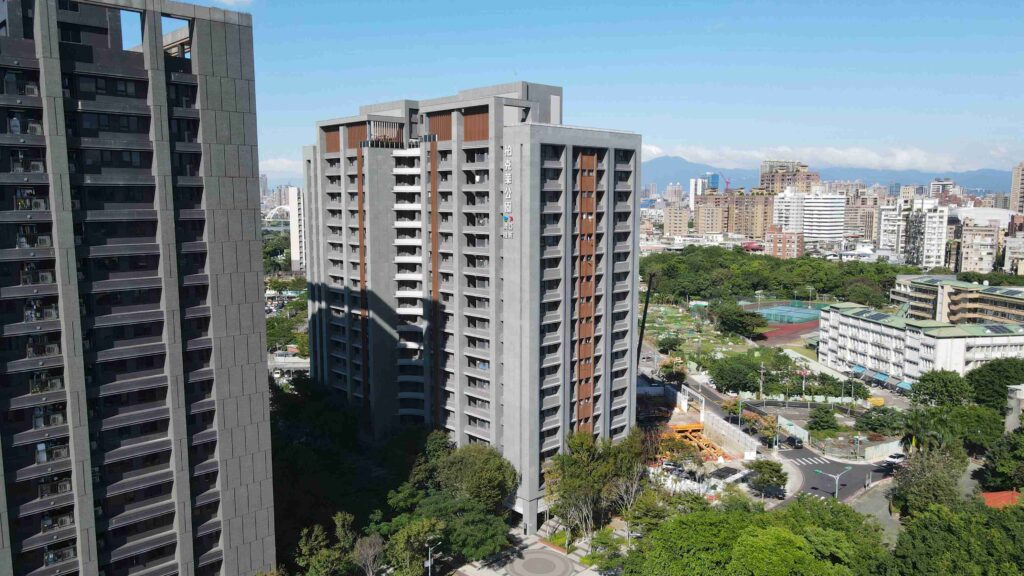 亞昕潤隆柏克萊公園_江翠北側重劃區_江翠北側AB區_江翠北側達人_江翠北側房仲_Lounge Bar