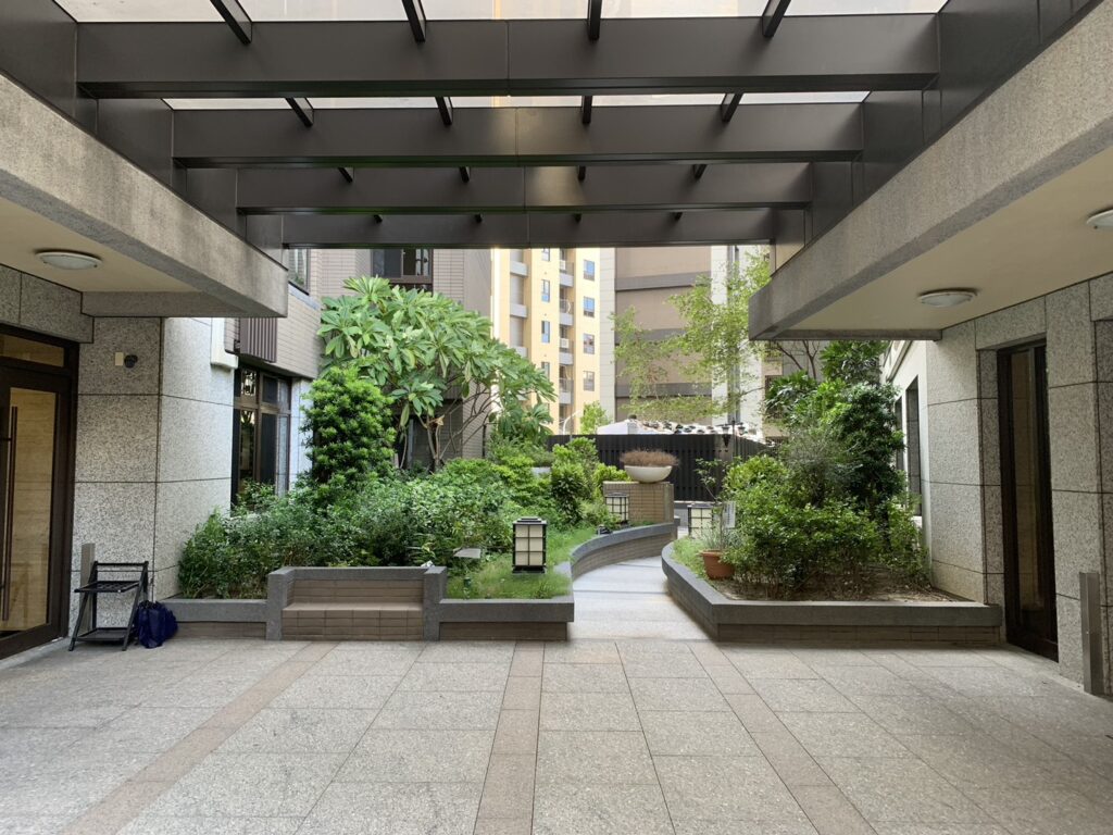新板艾麗電梯2房車_新板特區蘇建豪